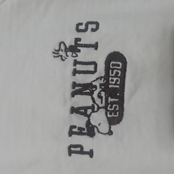 Peanuts Sweatshirt - Picture 3 of 7